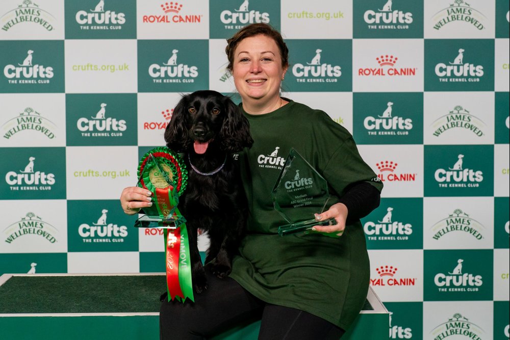 Crufts Medium Novice ABC agility winner Georgie and Eadie Credit BeatMedia | The Kennel Club